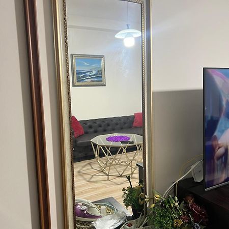 Ergi'S Studio Apartment Tiran Dış mekan fotoğraf