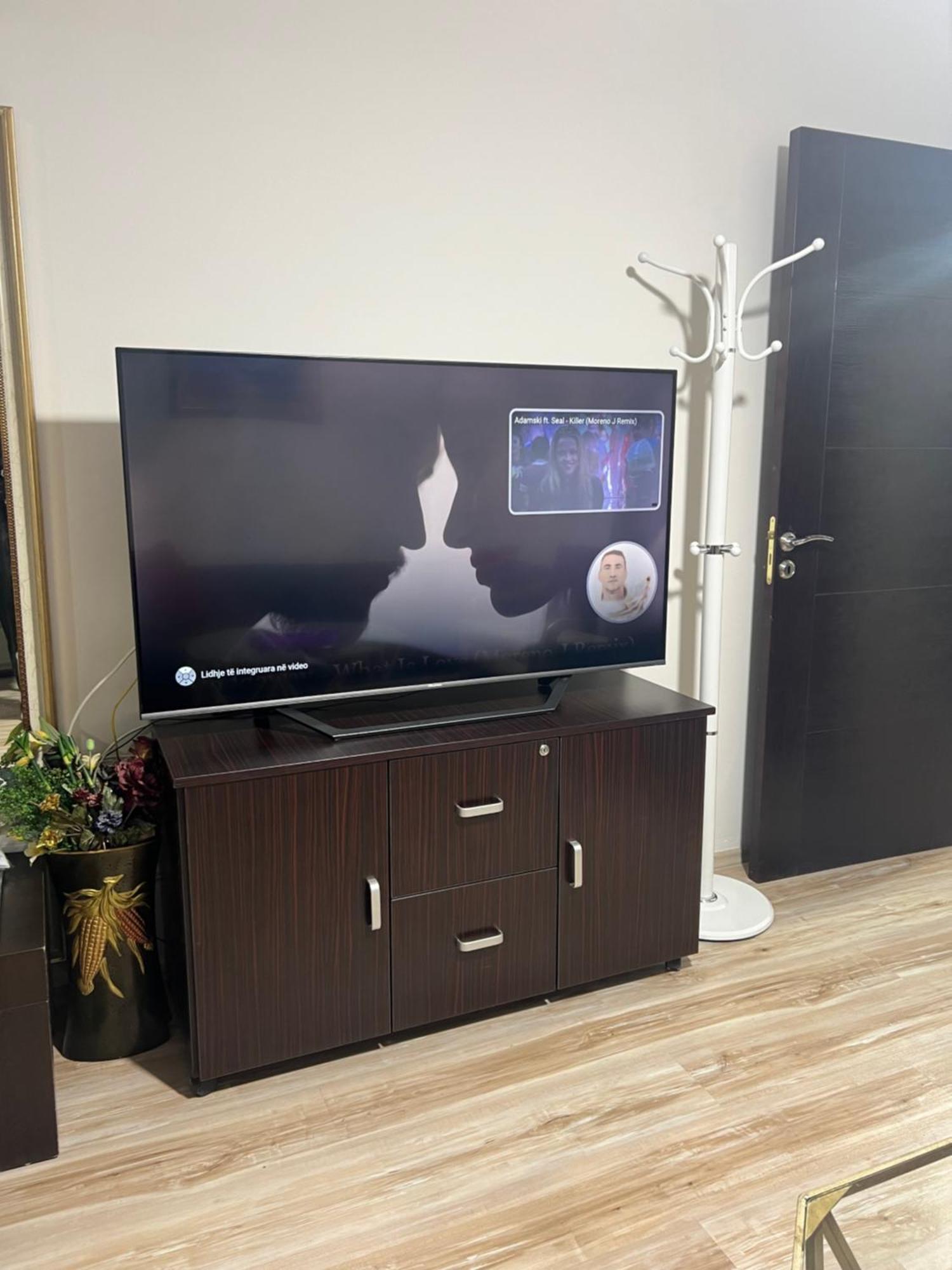 Ergi'S Studio Apartment Tiran Dış mekan fotoğraf